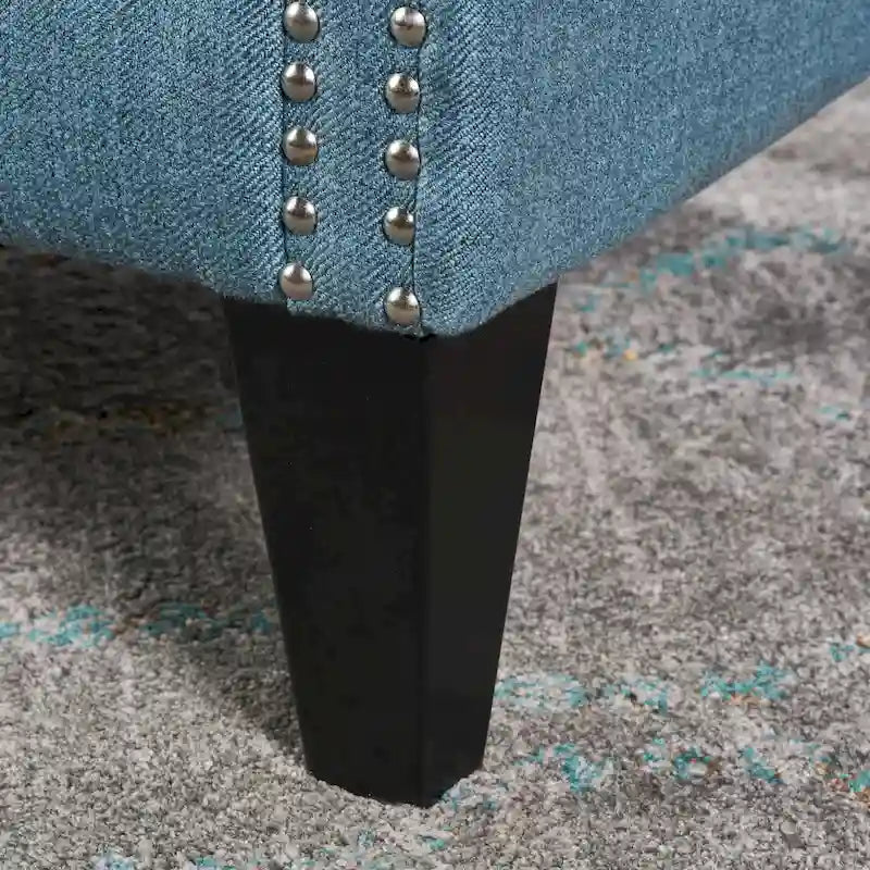 Fauteuil d'appoint bleu moderne à dossier haut, capitonné et orné de clous décoratifs, pour salon-3