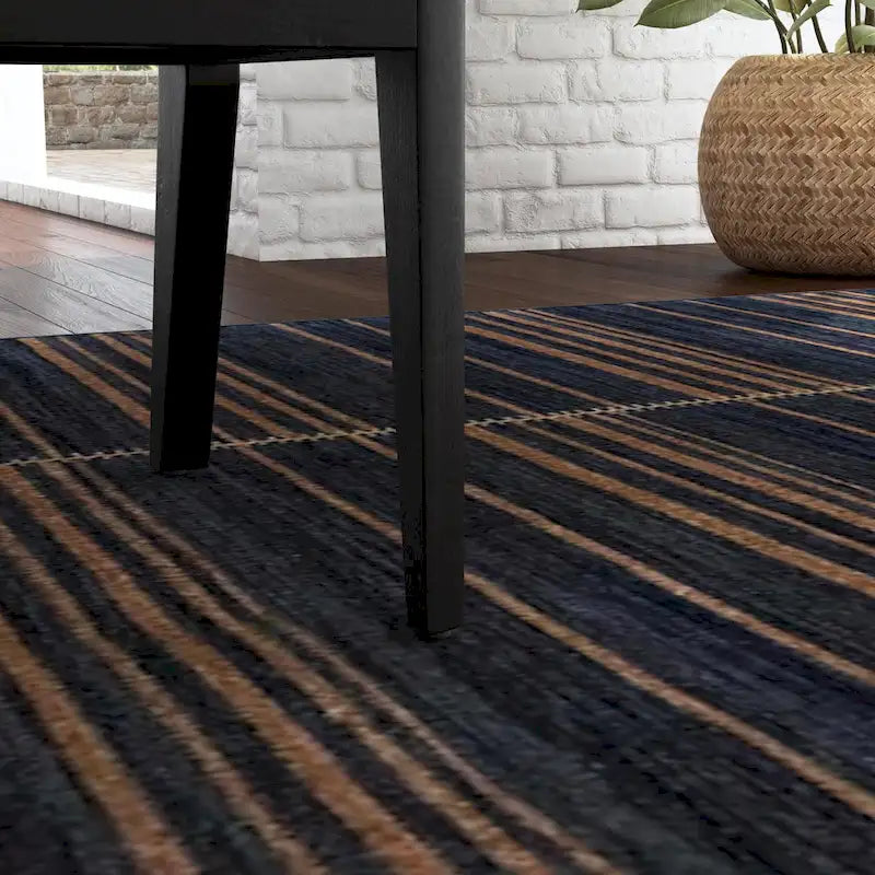 Ensemble de salle à manger rectangulaire en bois noir Brentwood de Homestyles - 66 x 30 x 36-6