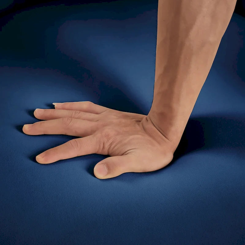 Fauteuil d'appoint avec pied en métal doré-21