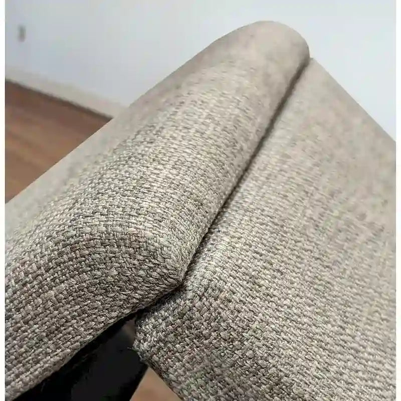 Cadre de lit plateforme 14 pouces de Republic Design House avec 4 pieds-6