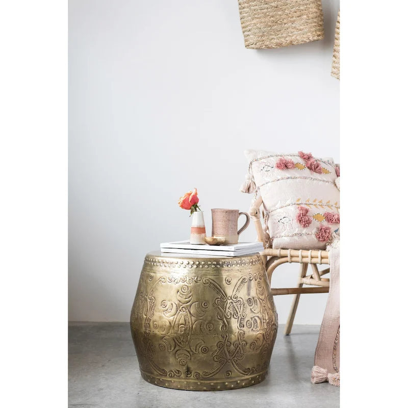 Table d'appoint en métal gaufré en forme de tambour-3